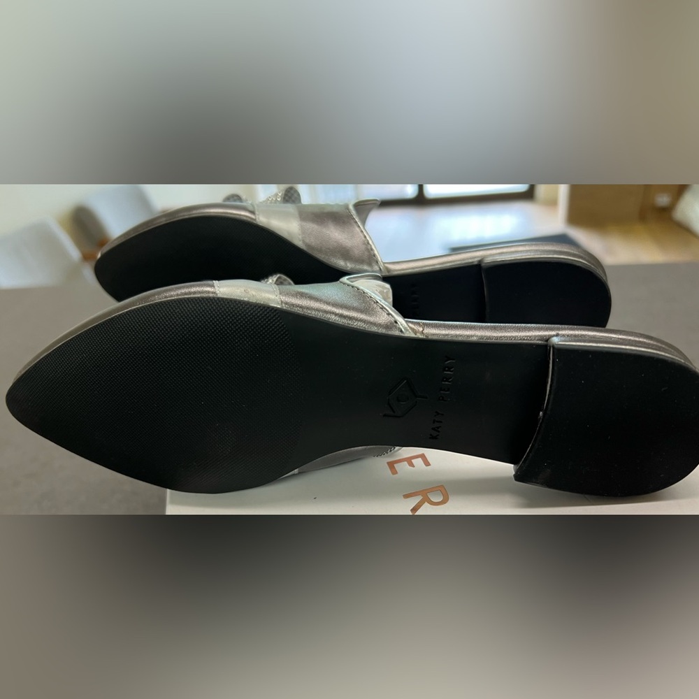 Katy Perry - size 5 M - NEW in box Gun Metal Gray Pointed Slip-On Mules with Bow - Picture 10 of 12